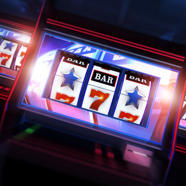 Can you beat slot machines in a casino?